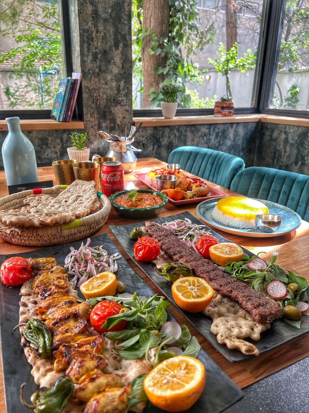 عکس رستوران کاوانا