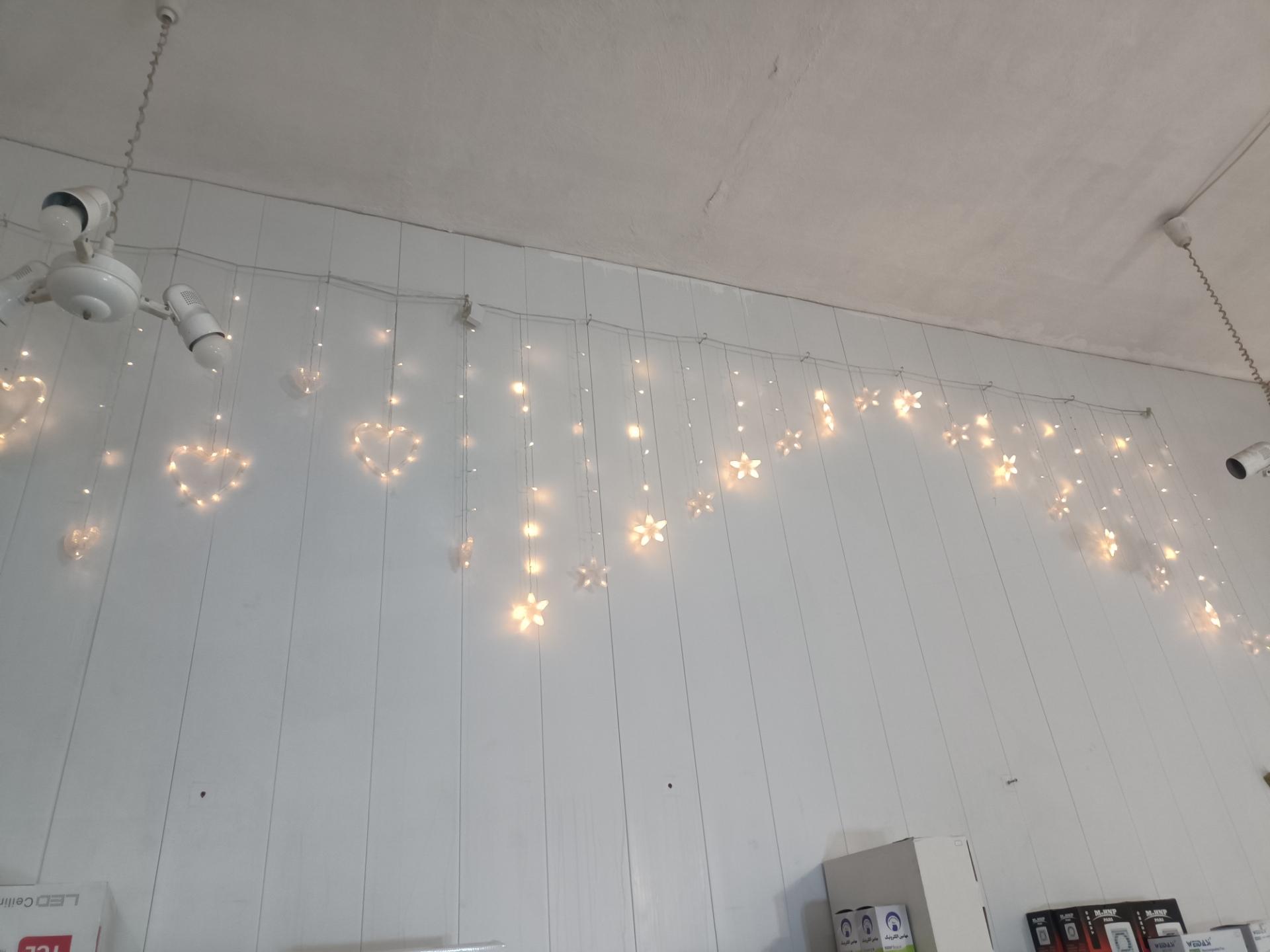 عکس الکتریکی لومن 