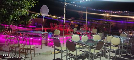 عکس اقامتگاه بومگردی سفره ایرانی باپذیرایی