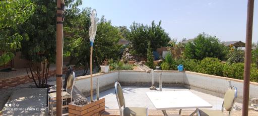 عکس اقامتگاه بومگردی سفره ایرانی باپذیرایی