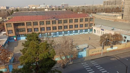 عکس دبیرستان دخترانه شهدای محراب