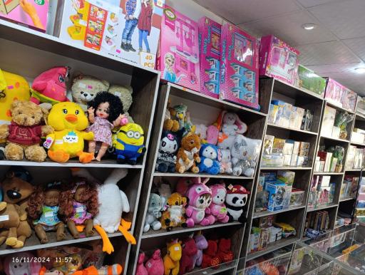 عکس گالری عروسک اریانا