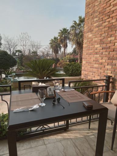 عکس رستوران آلتون