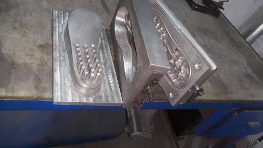 عکس قالب سازی برادران