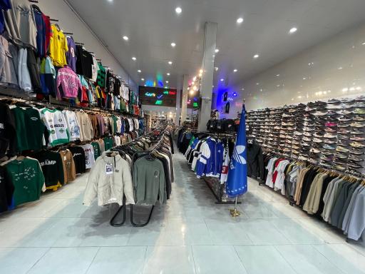 عکس پوشاک آدیداس