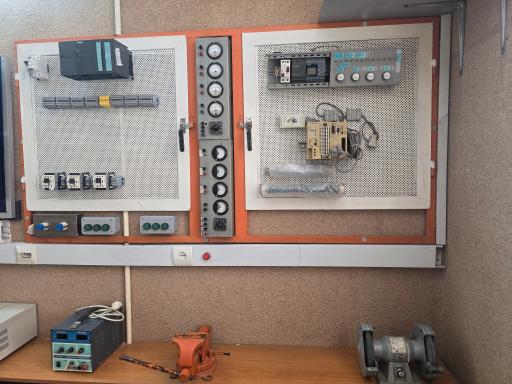 عکس آموزشگاه برق صنعتی الکتروفن