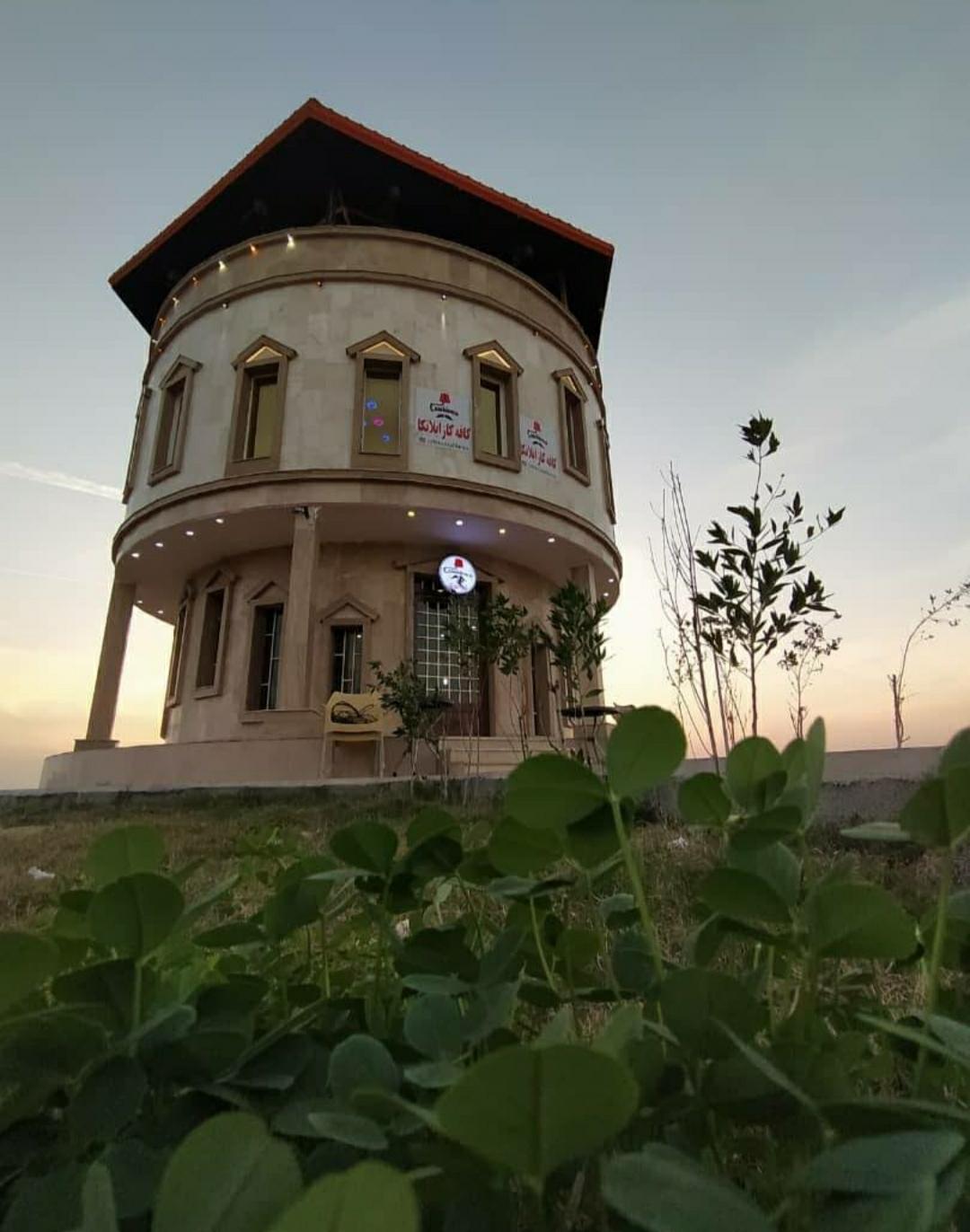 عکس کافه کازابلانکا