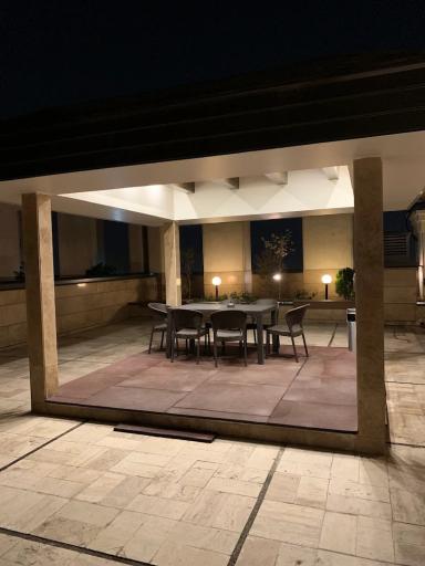 عکس برج رویال آجودانیه