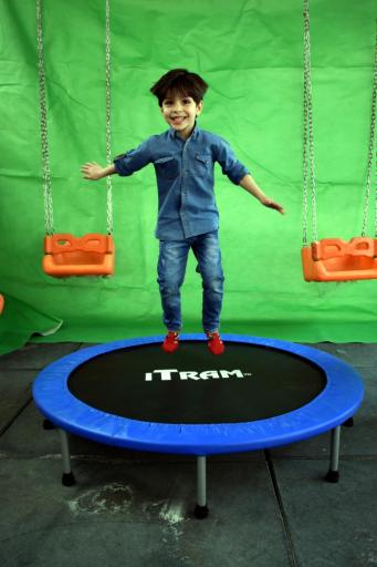 عکس تجهیزات ورزشی آیترام (ایران ترامپولین)