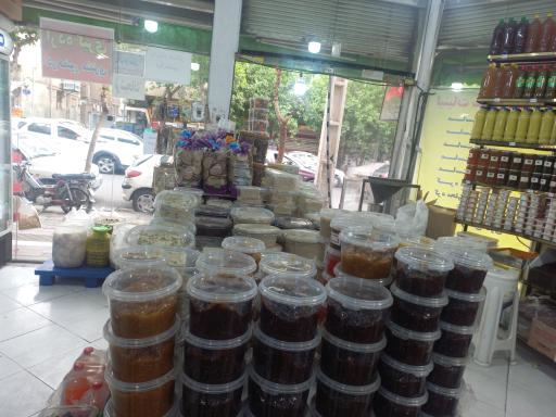 عکس لبنیات سنتی لیقوانی 
