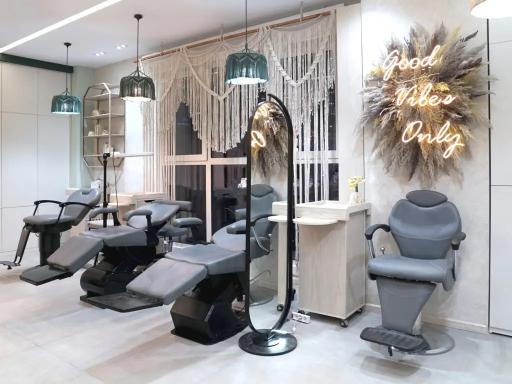 عکس سالن زیبایی سانا