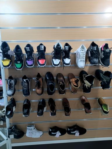 عکس کفش ملی پوشان