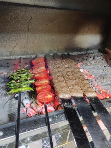 عکس کباب ساطوری دنیز بناب 