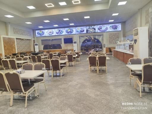 عکس سالن غذاخوری پروین اعتصامی