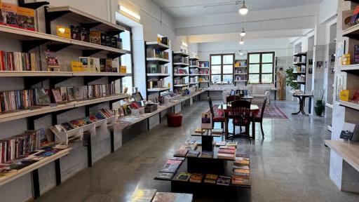 عکس ساختمان تاریخی ایستگاه راه آهن زنجان