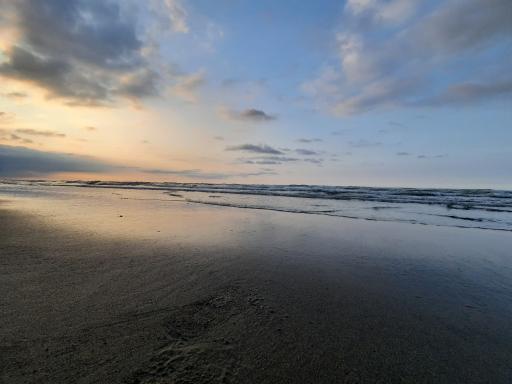 عکس ساحل رویان 