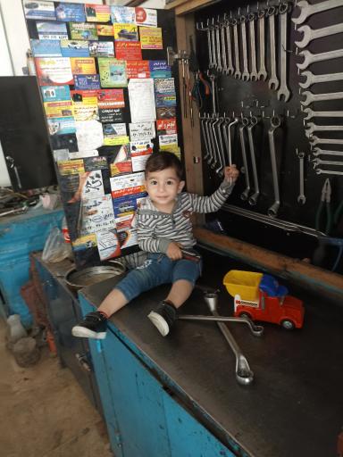 عکس تعمیرگاه اتومبیل امین