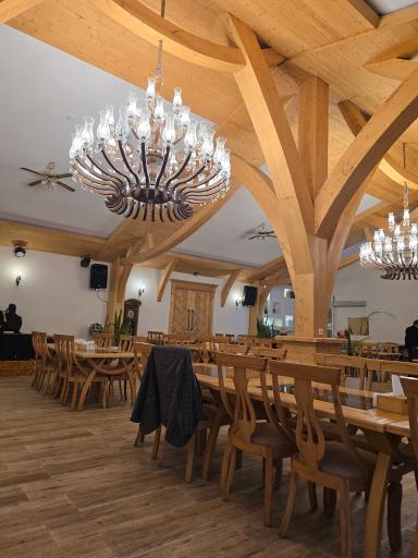 عکس مجتمع پذیرایی رفاهی لاله زار 