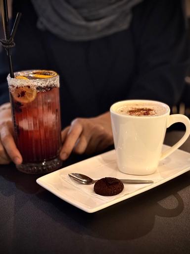 عکس رستوران و سفره خانه ناردون