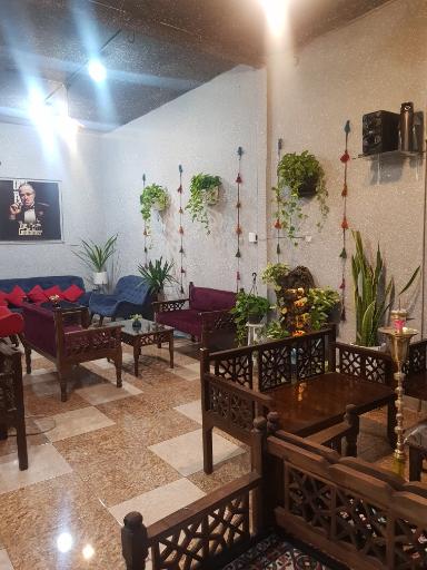 عکس سفره خانه سنتی شباب