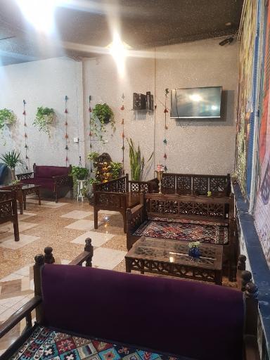 عکس سفره خانه سنتی شباب