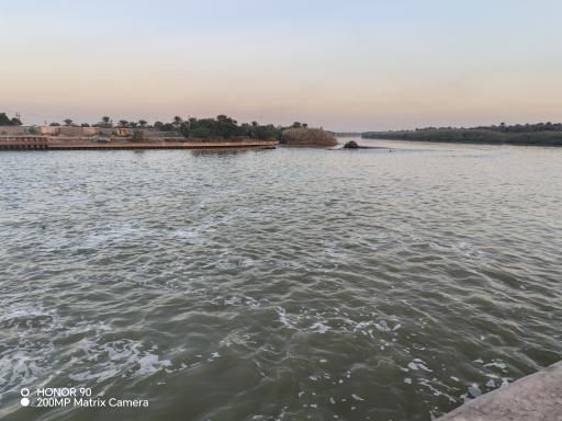 عکس رودخانه بهمنشیر