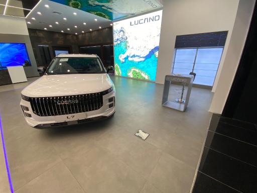 عکس نمایندگی فروش و خدمات پس از فروش مکث موتور لوکانو 702 مرادی