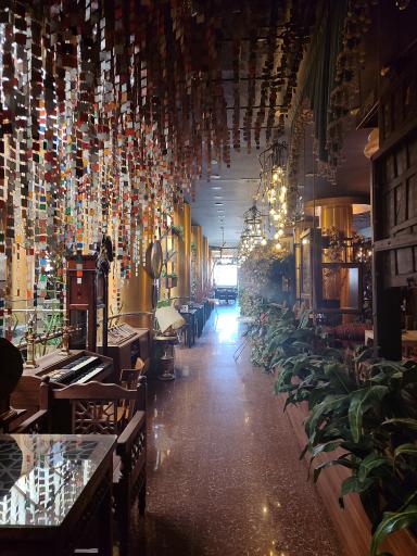 رستوران لابی لانز