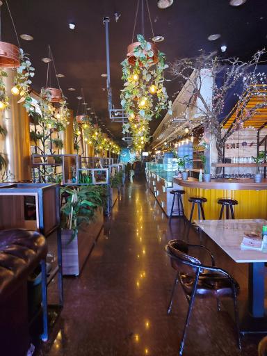 رستوران لابی لانز