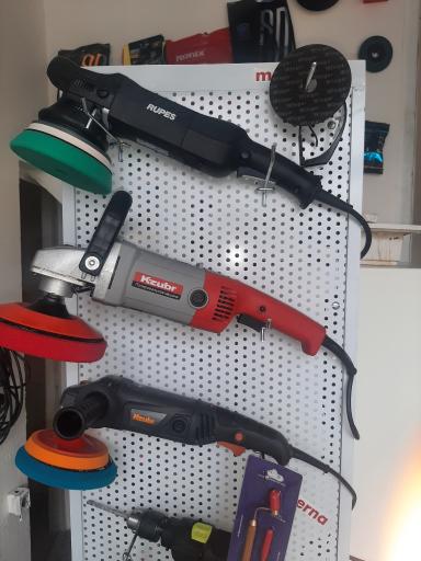 مرکز تخصصی رنگ و دیتیلینگ خودرو مدرن