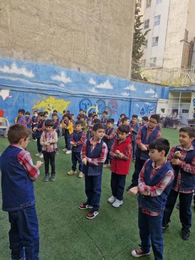 عکس دبستان پسرانه فضیلت