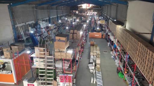 عکس فروشگاه تجهیزات استخر یوناس