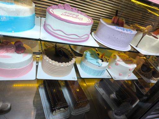 عکس شیرینی سرای گنج شیرین