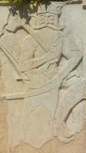 عکس عمارت کلاه فرنگی