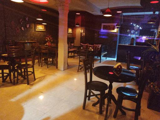 عکس کافه این