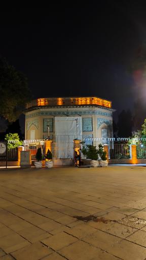 عکس عمارت کلاه فرنگی