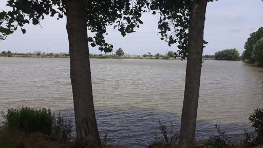 عکس دریاچه آببندان حربده 