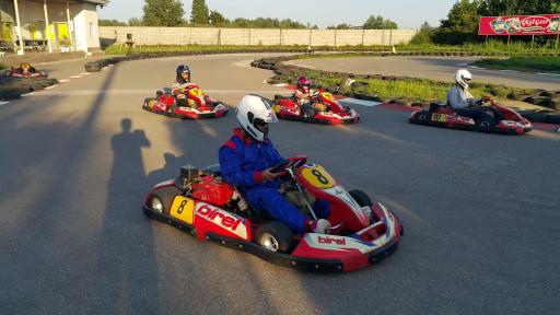 عکس کارتینگ گیلان