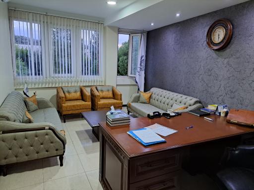 عکس دفتر وکالت پیمان اکبری