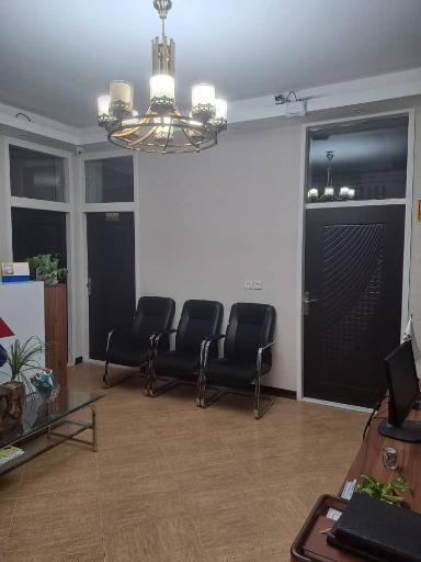 عکس آکادمی وکلا (نمایندگی طرح نوین)