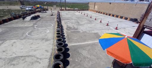 عکس آموزشگاه موتورسیکلت مجتمع امینیان همدان