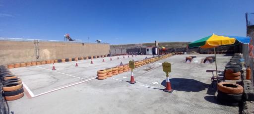 عکس آموزشگاه موتورسیکلت مجتمع امینیان همدان