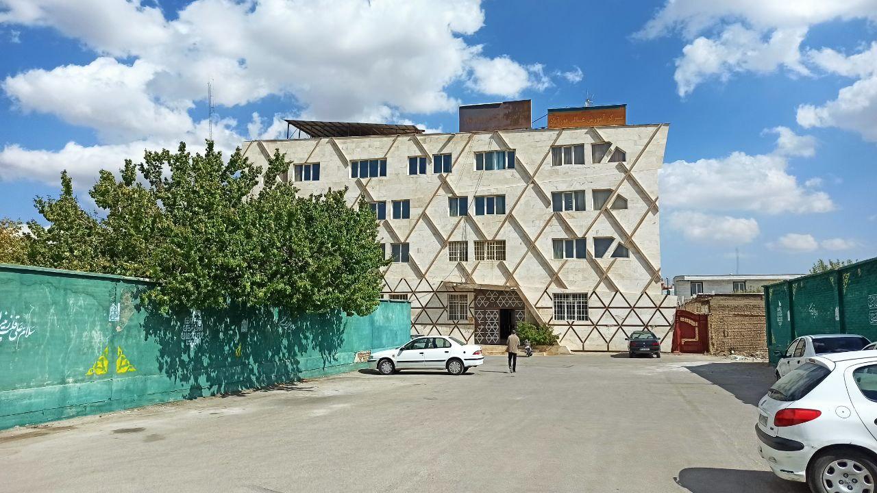 عکس مرکز اموزش عالی نوراباد دلفان