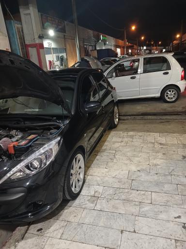 عکس اتوسرویس کارما