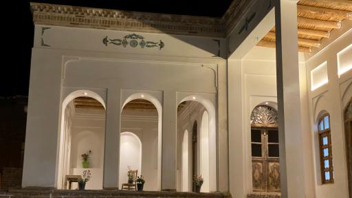 عکس عمارت ضیغمی