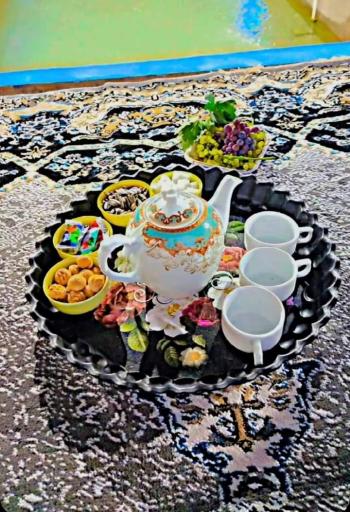 عکس سفره خانه سنتی شب‌های فین 