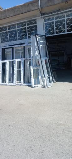 عکس پنجره دوجداره برادران سوری