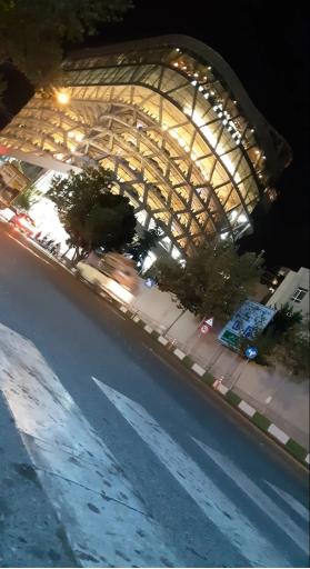 عکس مرکز خرید آواپلت (آواسنتر)