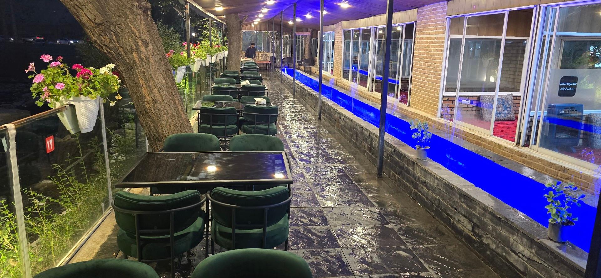 عکس رستوران میزبان