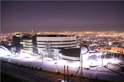 عکس کتابخانه و مرکز اسناد علمی ساختمان دکتر حبیبی